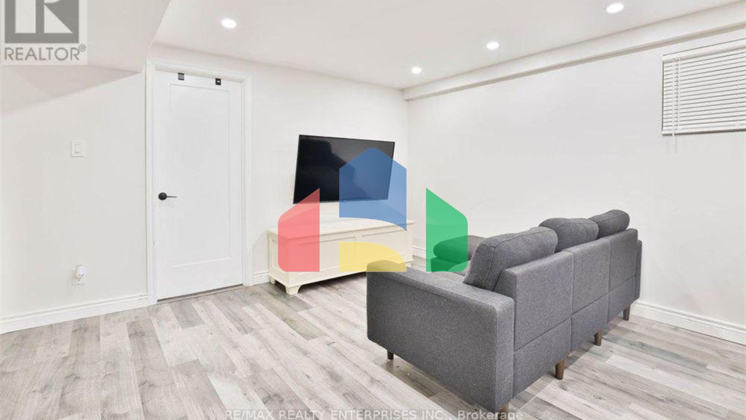 Residential - Single Family Home - Mississauga, Canada - Canada