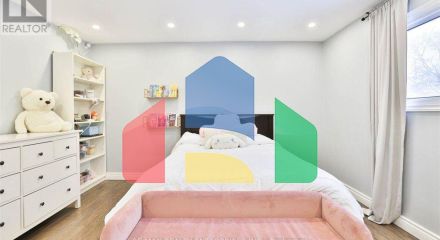 Residential - Single Family Home - Mississauga, Canada - Canada