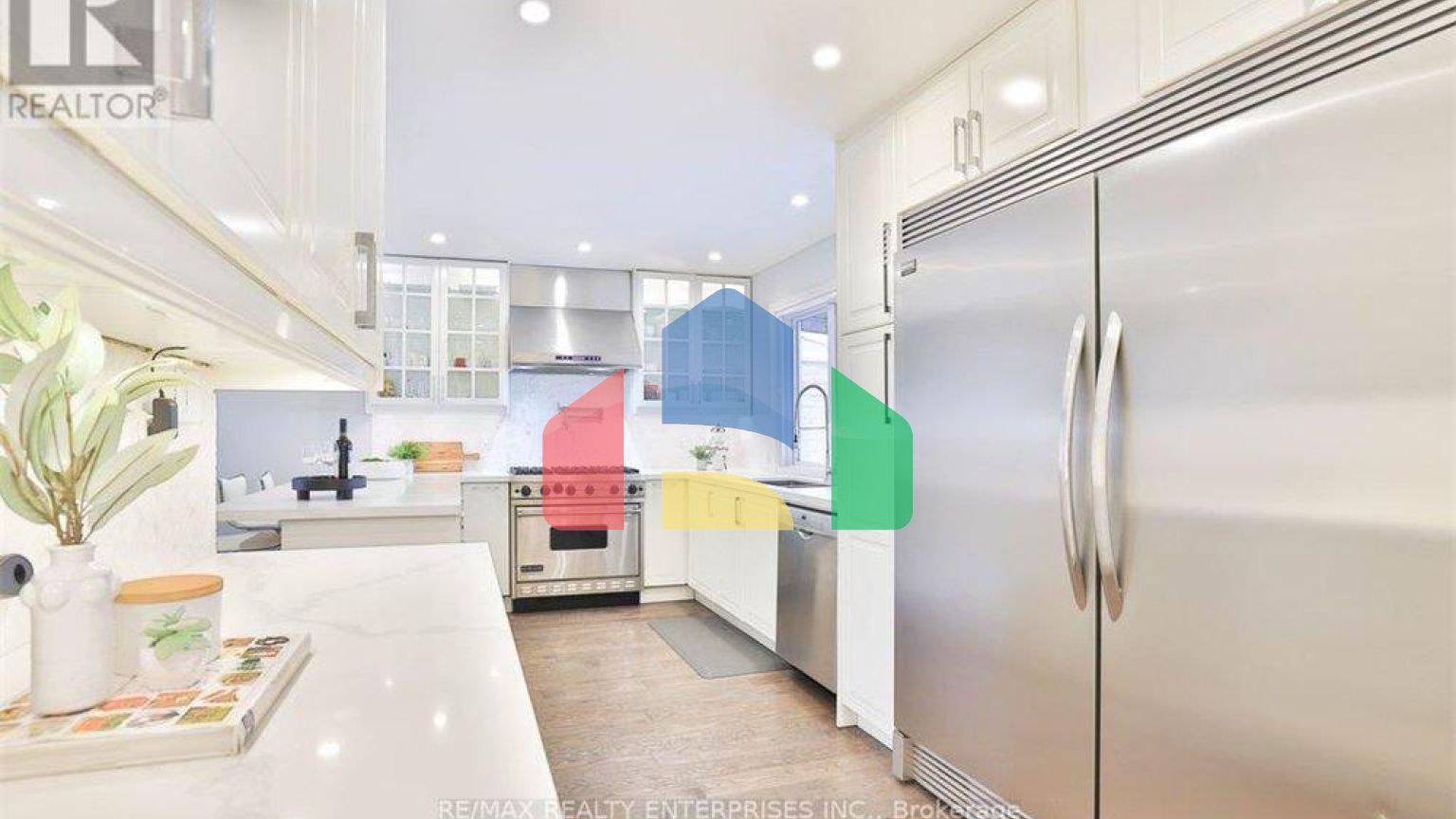 Residential - Single Family Home - Mississauga, Canada - Canada