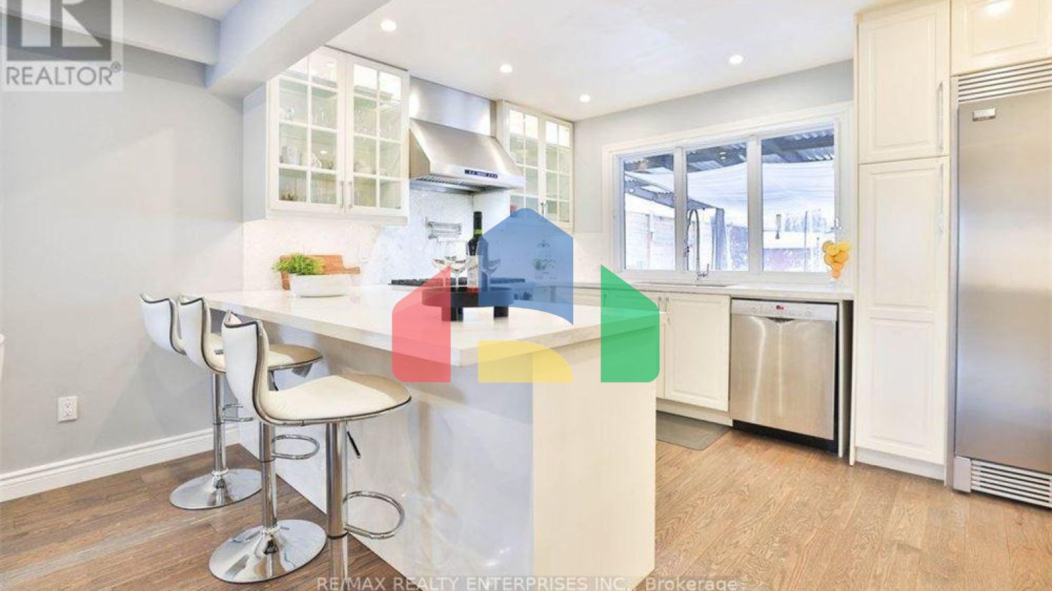 Residential - Single Family Home - Mississauga, Canada - Canada