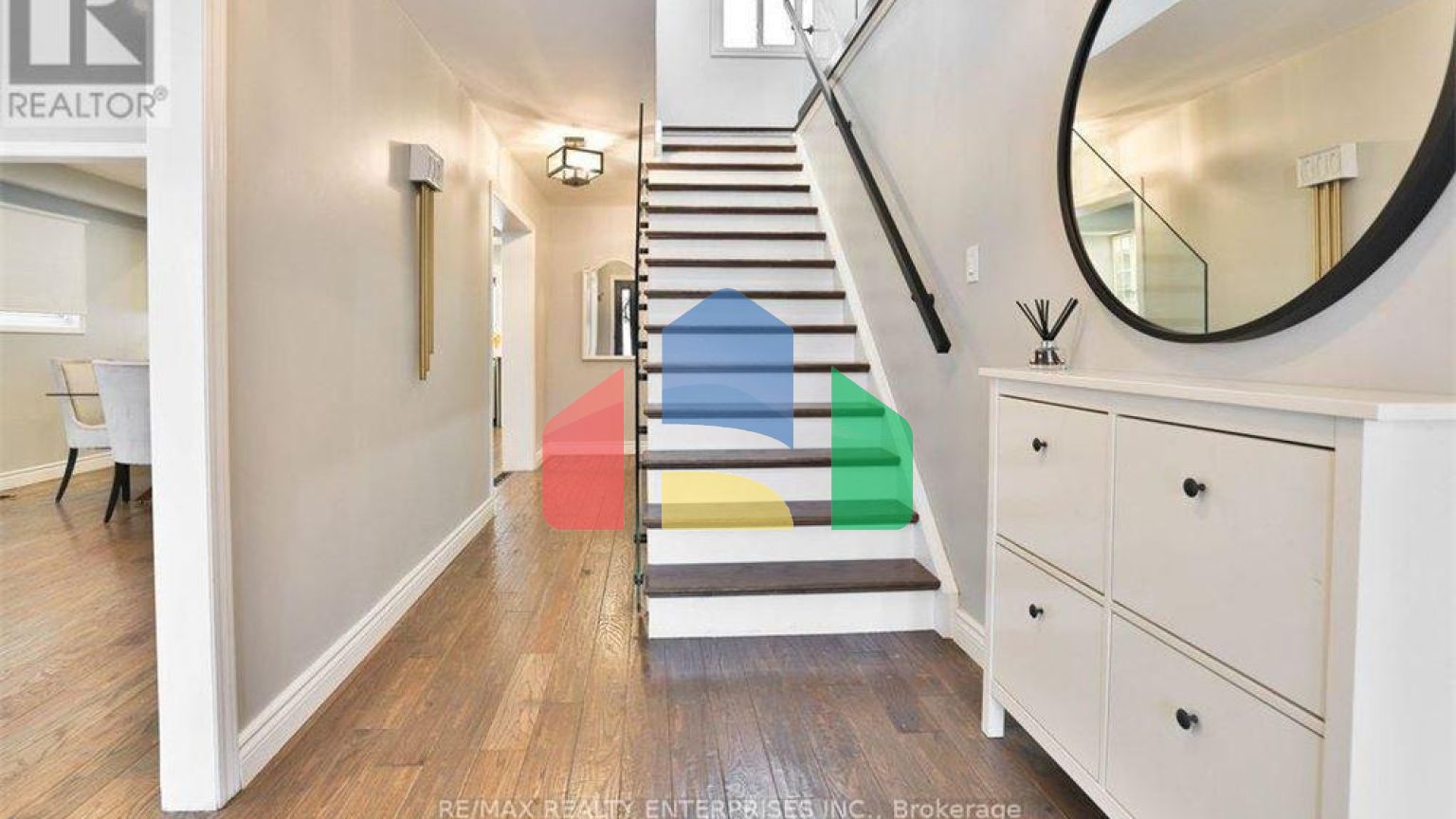 Residential - Single Family Home - Mississauga, Canada - Canada