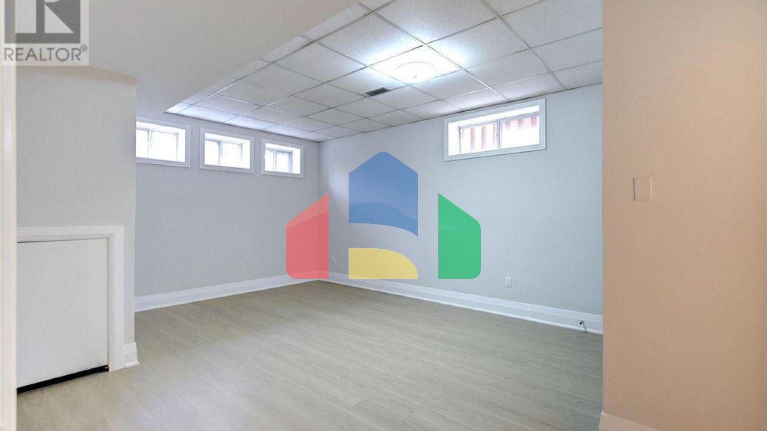 Residential - Single Family Home - Mississauga, Canada - Canada