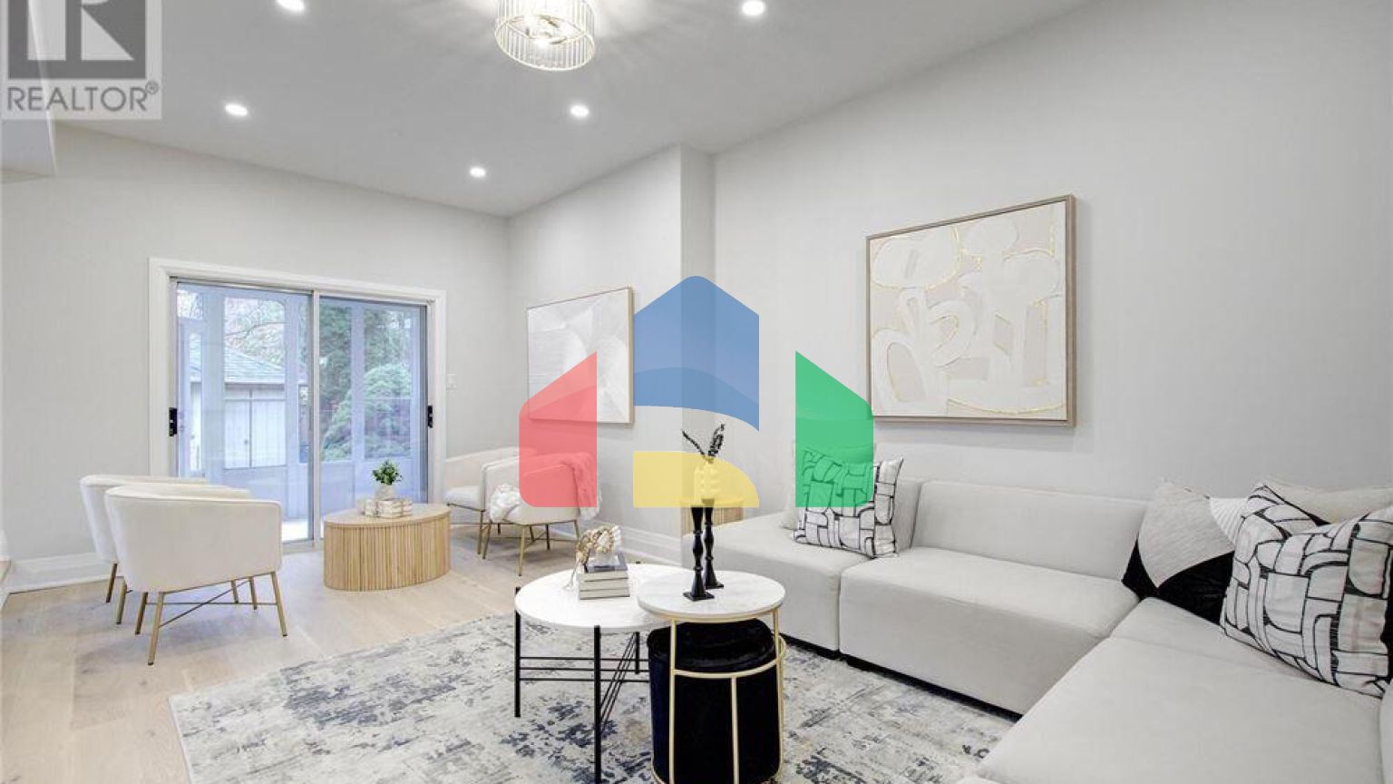 Residential - Single Family Home - Mississauga, Canada - Canada