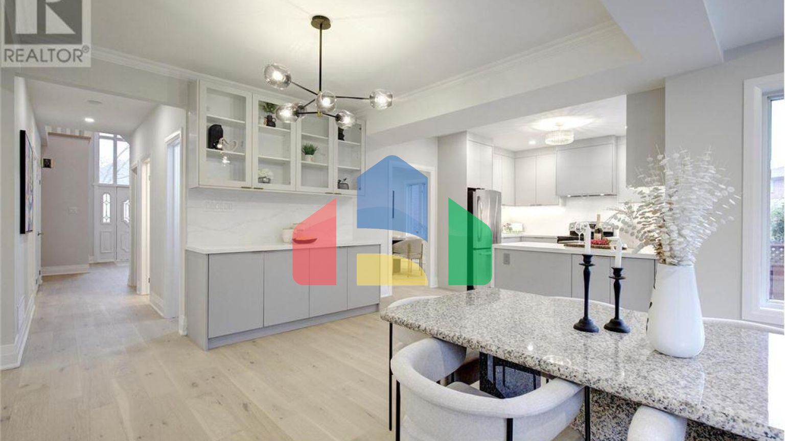 Residential - Single Family Home - Mississauga, Canada - Canada