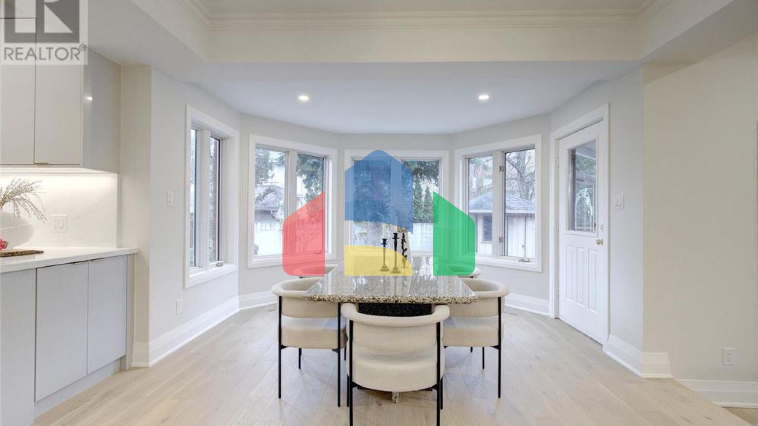 Residential - Single Family Home - Mississauga, Canada - Canada