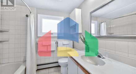 Residential - Single Family Home - Mississauga, Canada - Canada