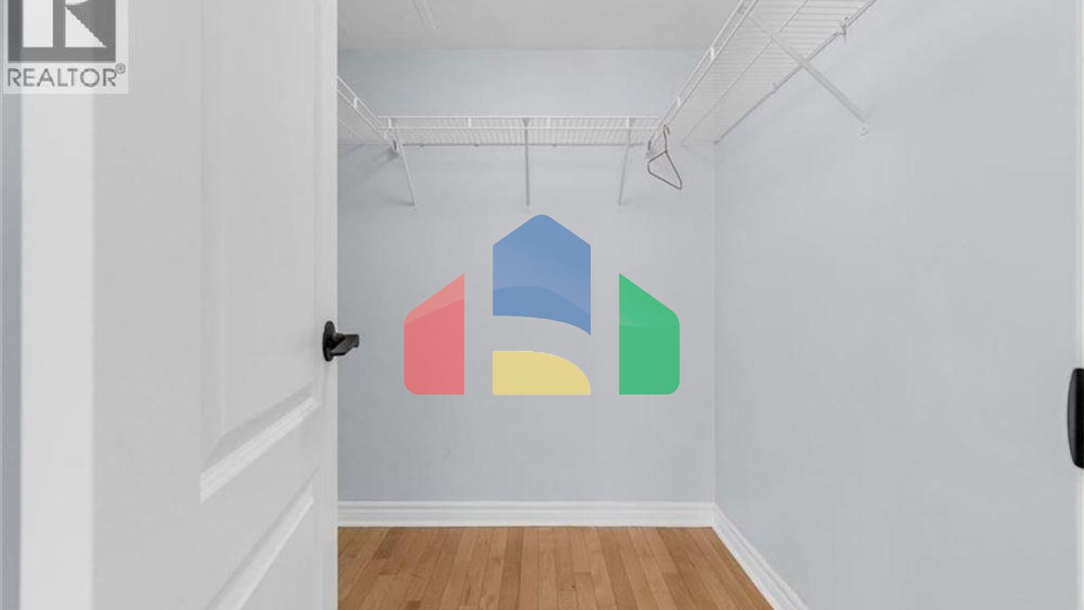 Residential - Condo/Apartment - Mississauga, Canada - Canada