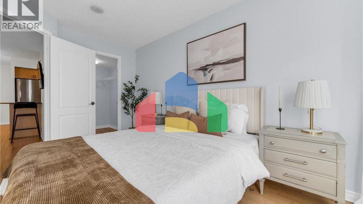 Residential - Condo/Apartment - Mississauga, Canada - Canada