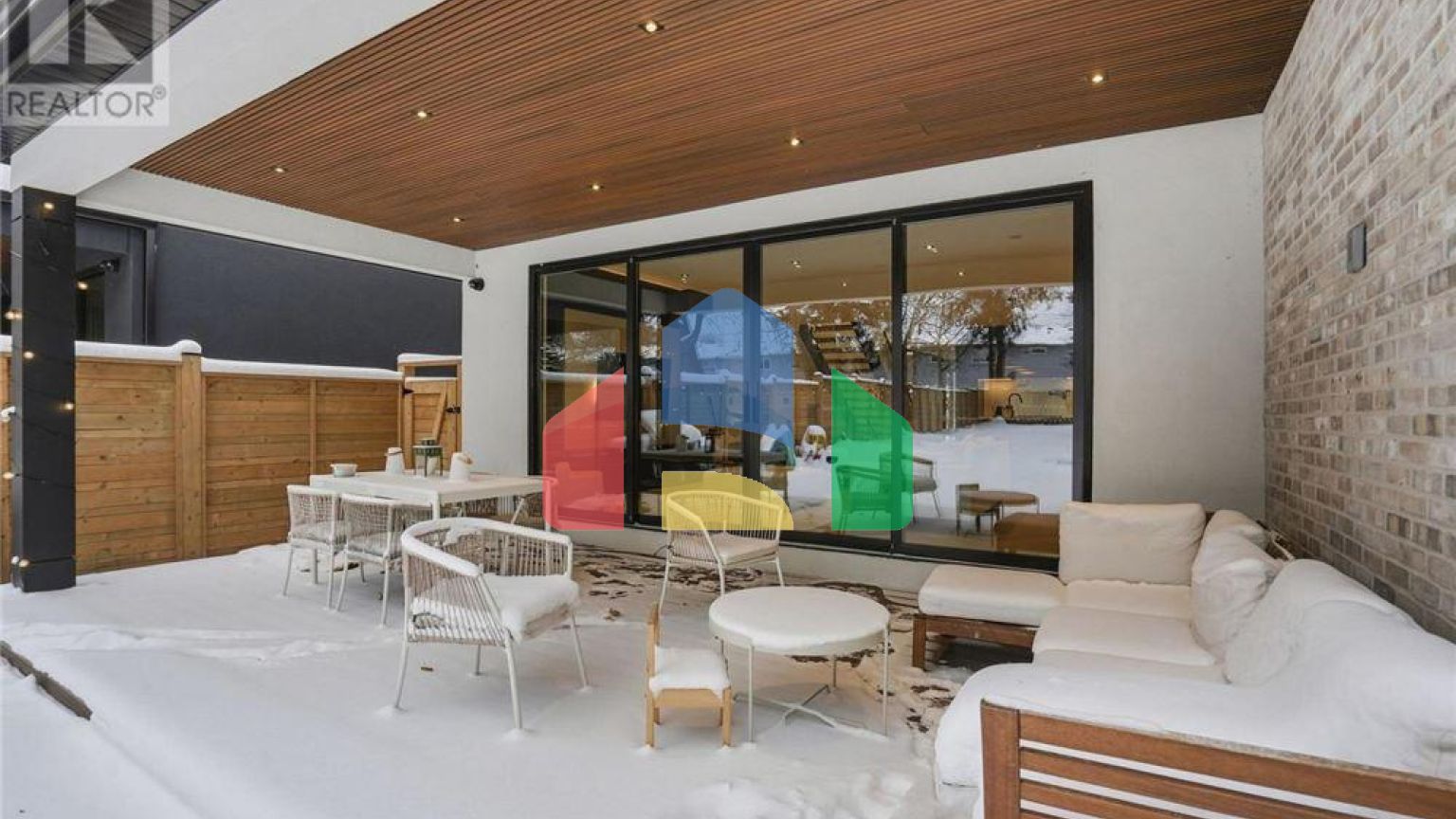 Residential - Single Family Home - Mississauga, Canada - Canada