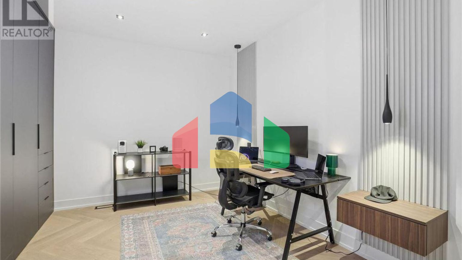 Residential - Single Family Home - Mississauga, Canada - Canada