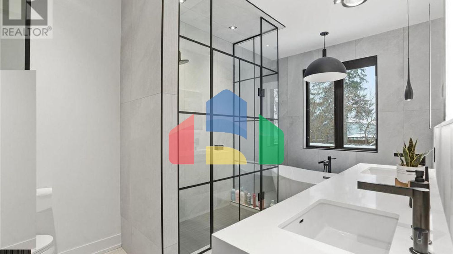 Residential - Single Family Home - Mississauga, Canada - Canada