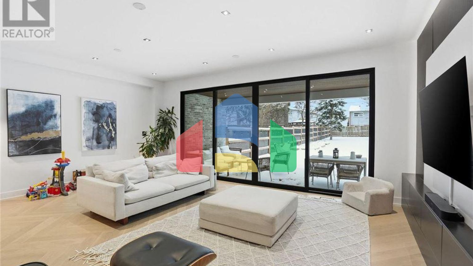 Residential - Single Family Home - Mississauga, Canada - Canada