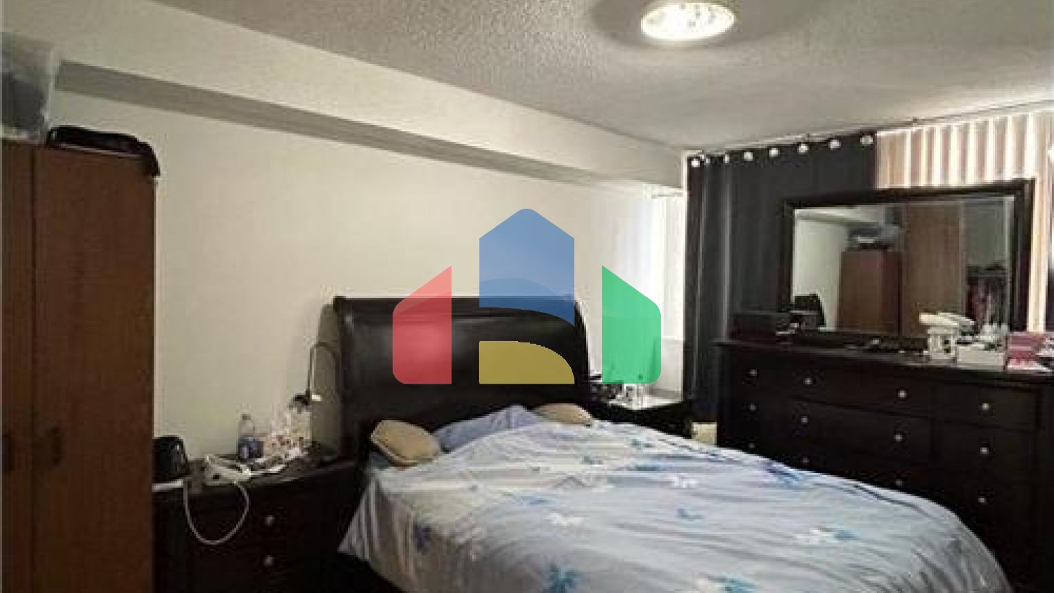 Residential - Single Family Home - Mississauga, Canada - Canada