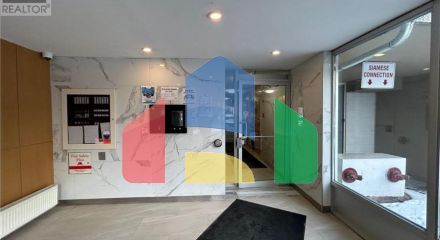 Residential - Single Family Home - Mississauga, Canada - Canada