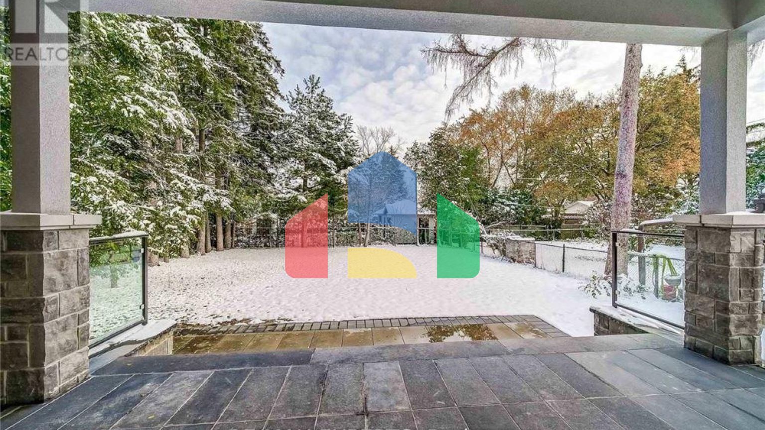 Residential - Single Family Home - Mississauga, Canada - Canada