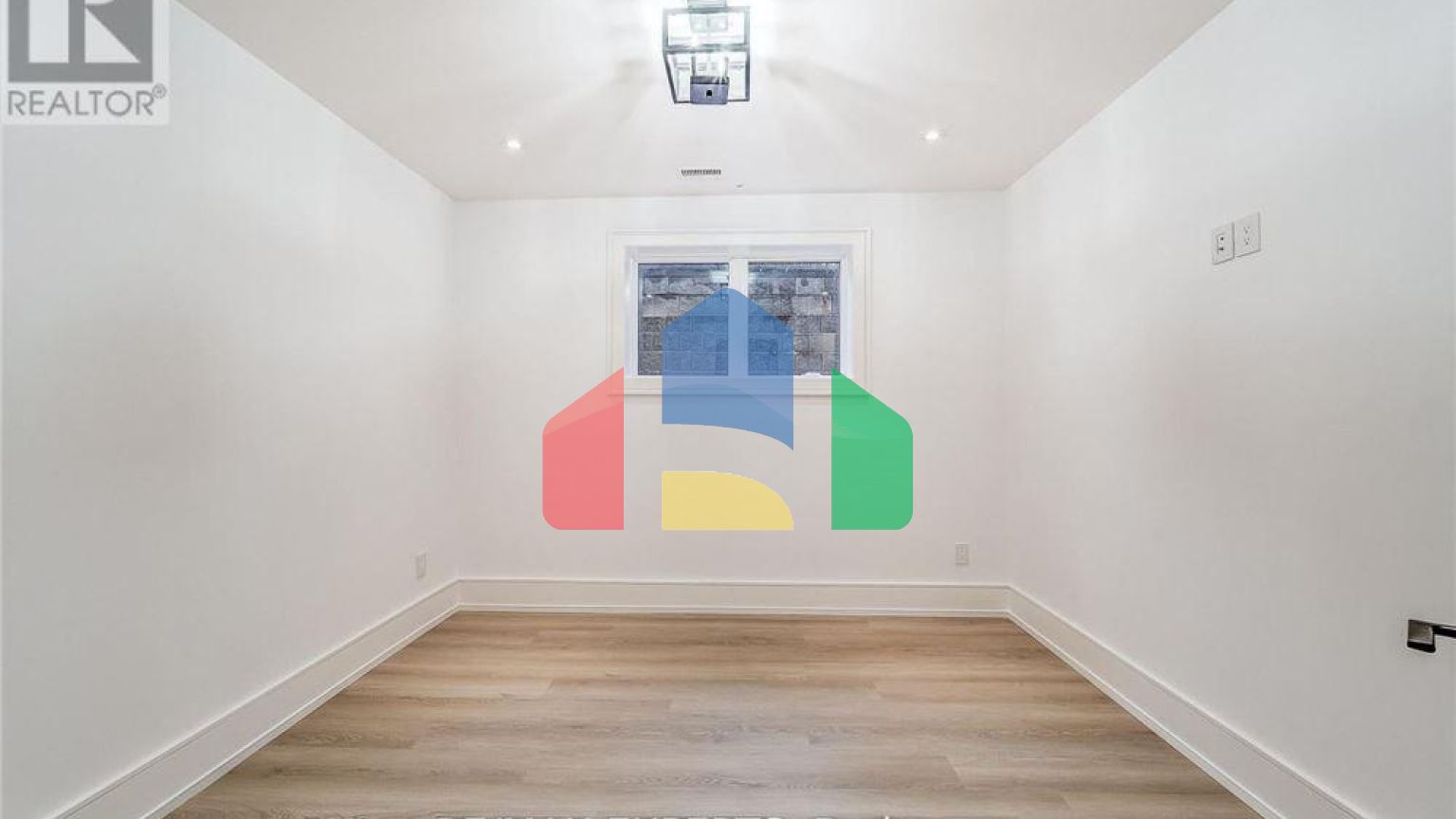 Residential - Single Family Home - Mississauga, Canada - Canada