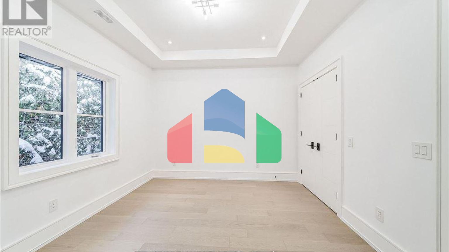 Residential - Single Family Home - Mississauga, Canada - Canada