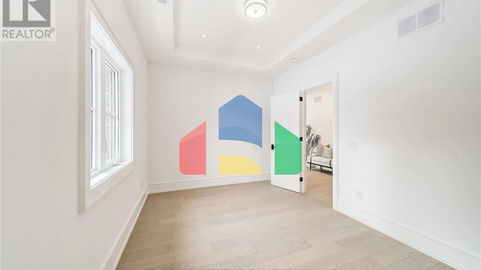 Residential - Single Family Home - Mississauga, Canada - Canada