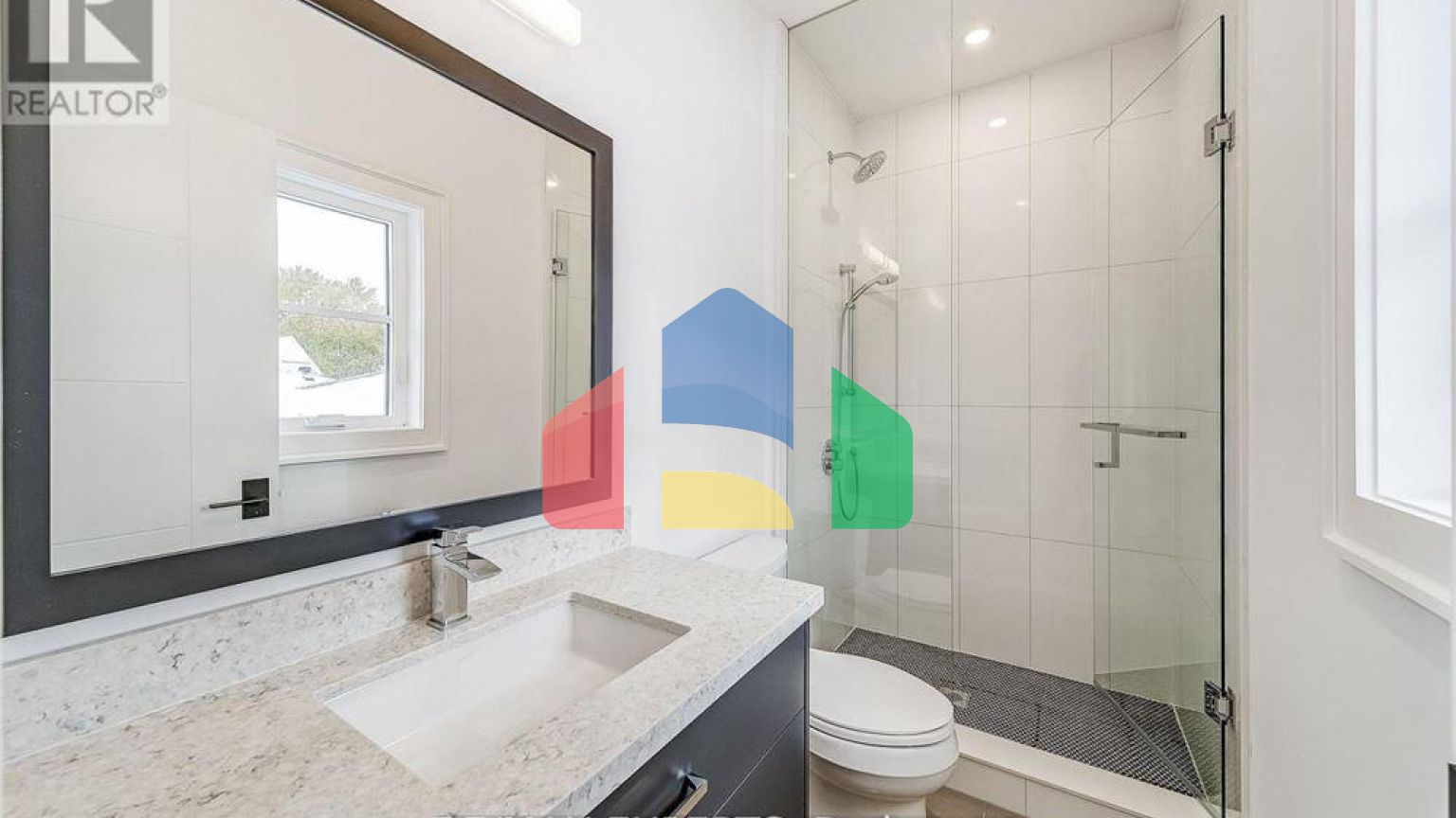 Residential - Single Family Home - Mississauga, Canada - Canada