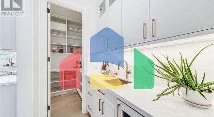 Residential - Single Family Home - Mississauga, Canada - Canada