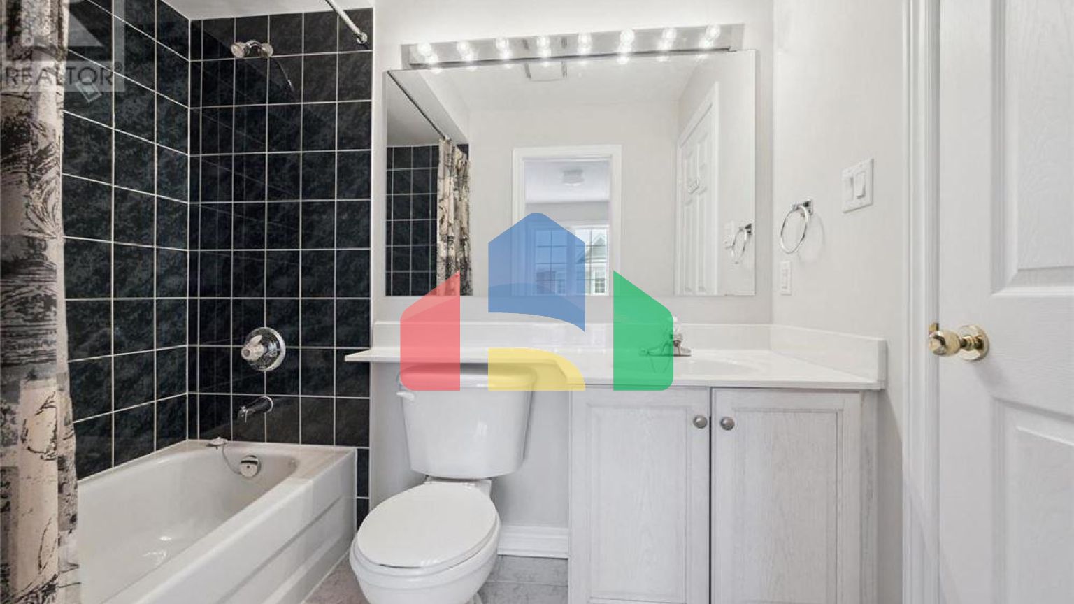 Residential - Townhouse - Mississauga, Canada - Canada