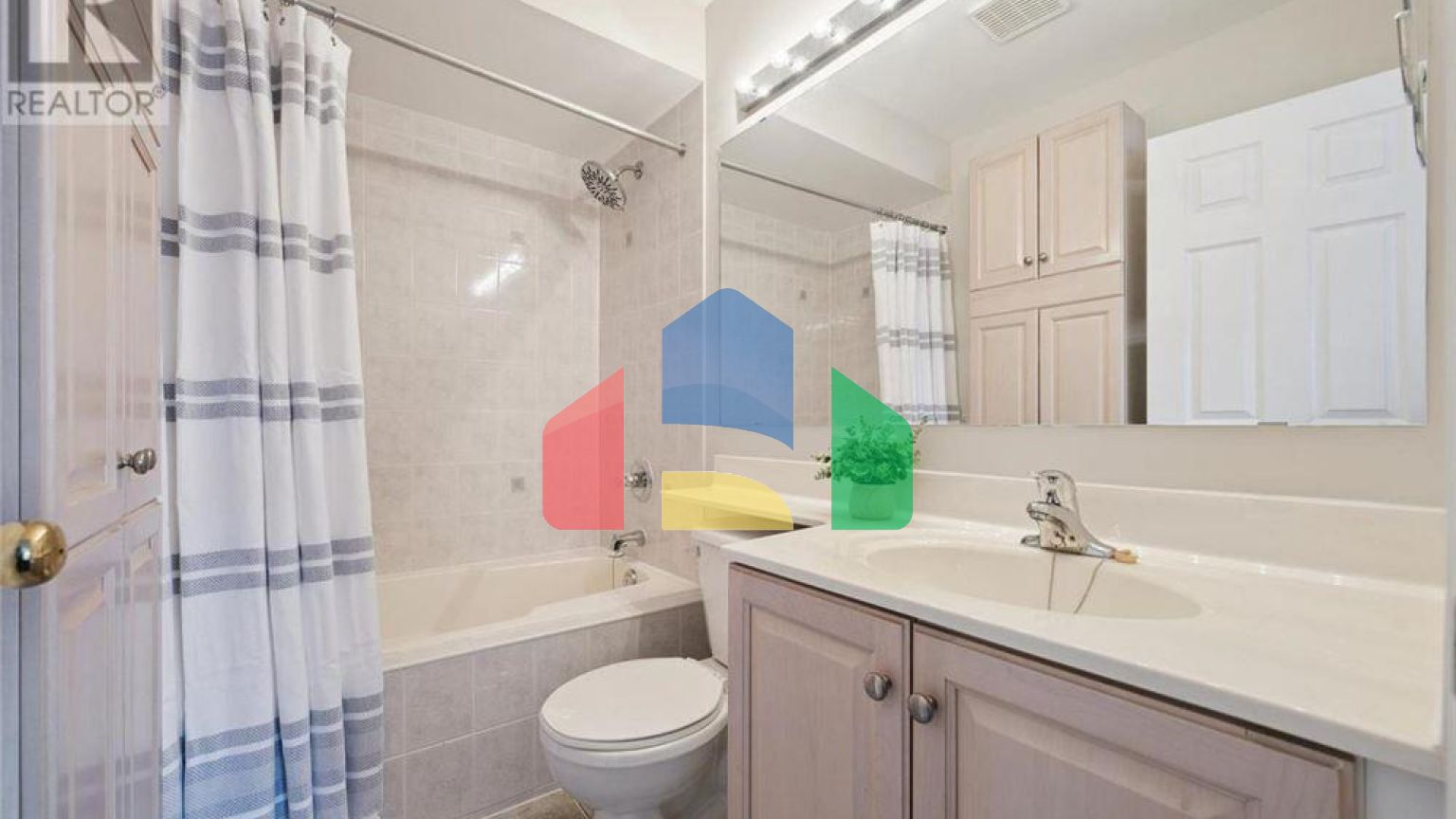 Residential - Townhouse - Mississauga, Canada - Canada