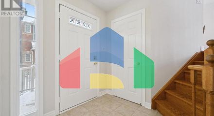 Residential - Townhouse - Mississauga, Canada - Canada