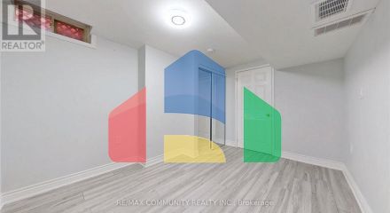 Residential - Multi-Family - Mississauga, Canada - Canada