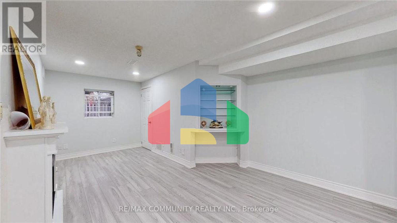 Residential - Multi-Family - Mississauga, Canada - Canada