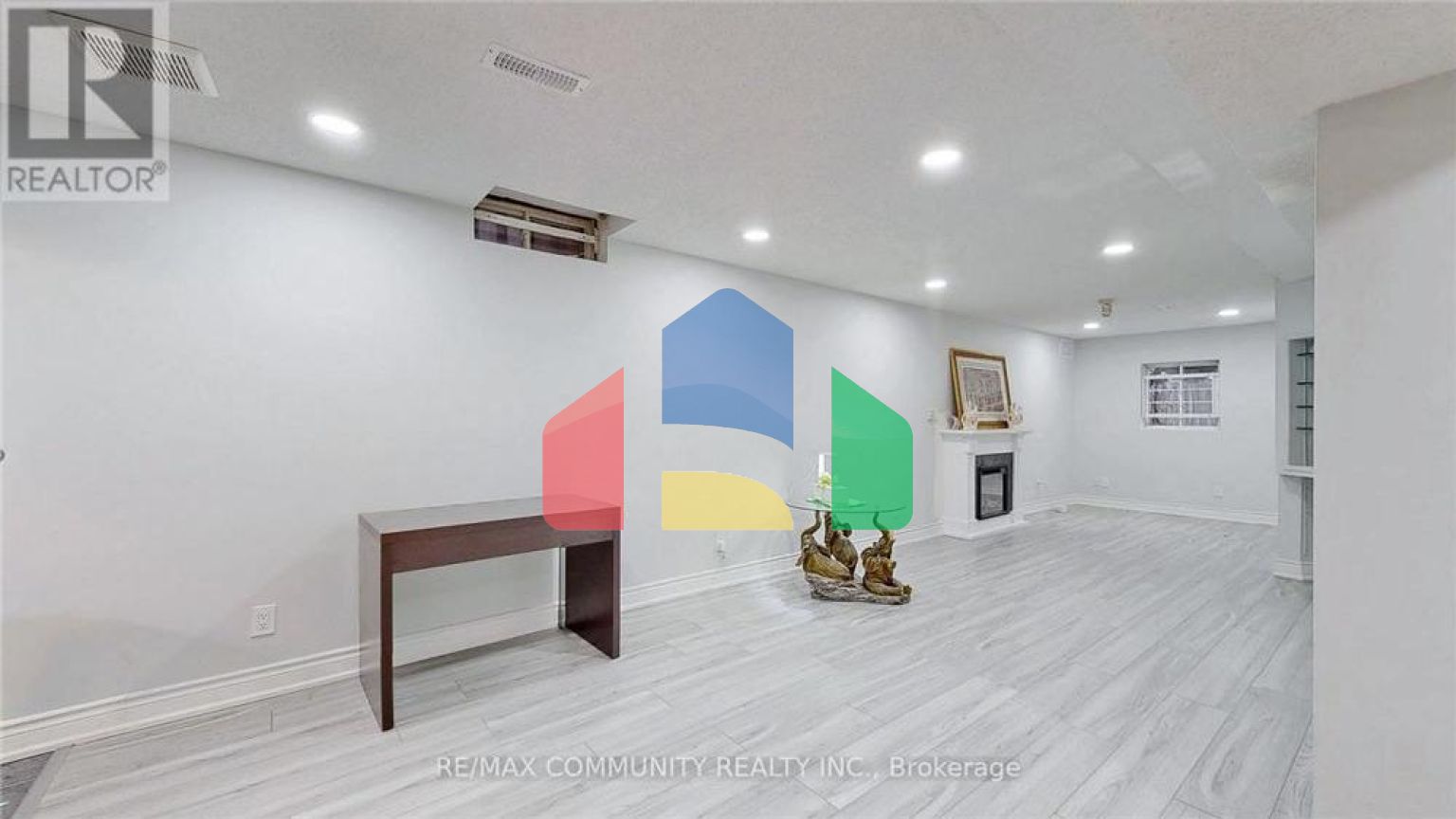 Residential - Multi-Family - Mississauga, Canada - Canada