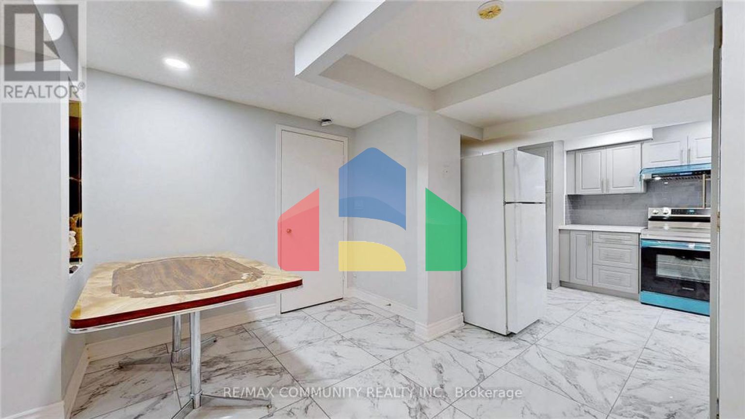 Residential - Multi-Family - Mississauga, Canada - Canada