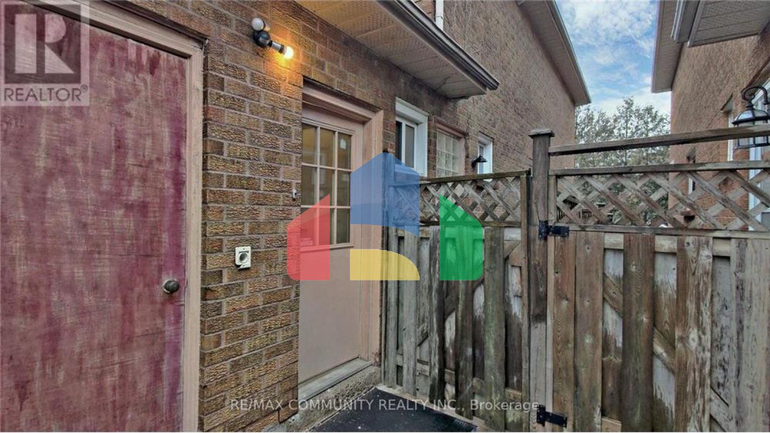 Residential - Multi-Family - Mississauga, Canada - Canada