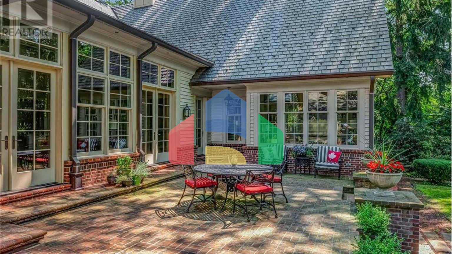 Residential - Single Family Home - Mississauga, Canada - Canada