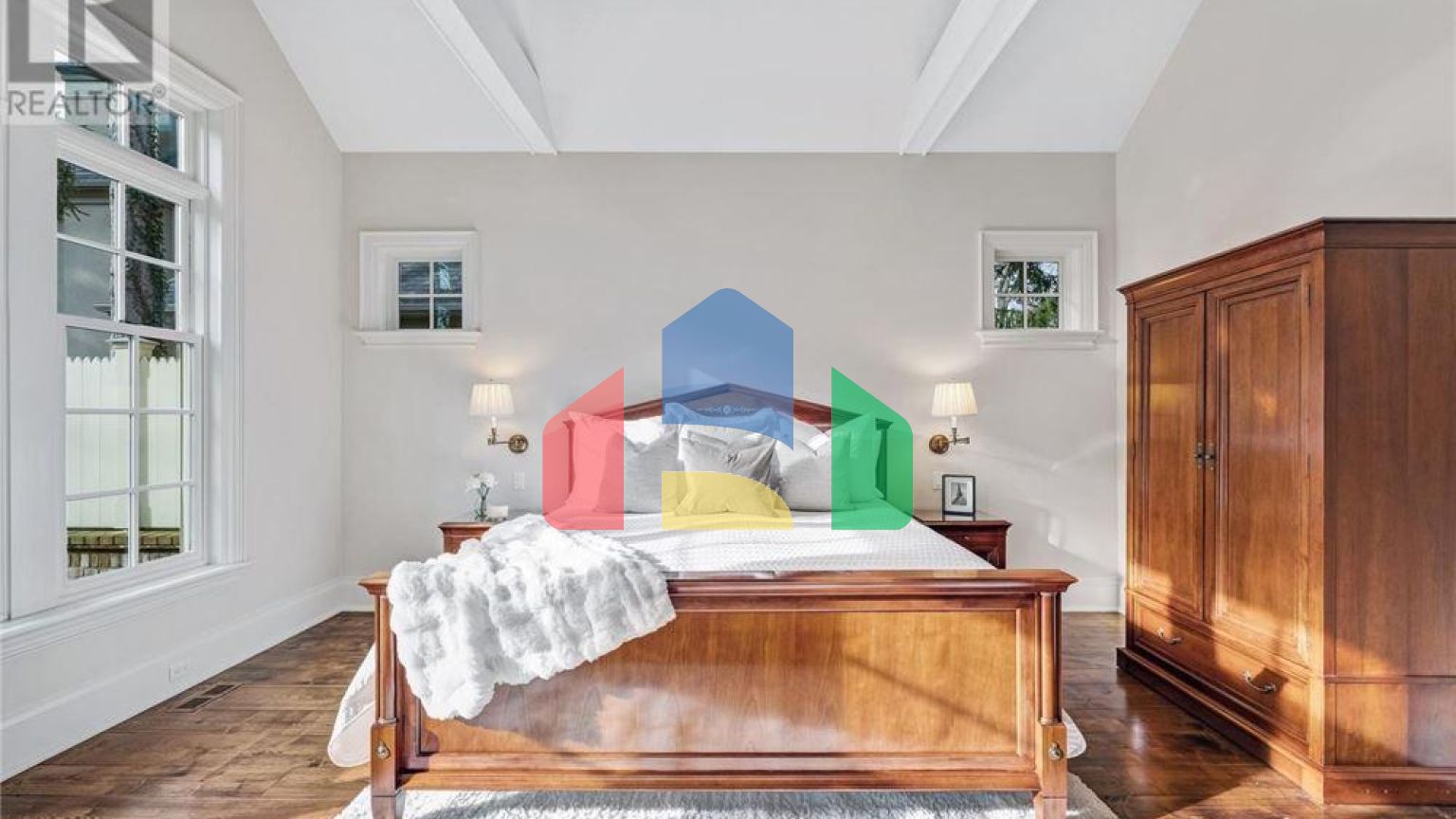 Residential - Single Family Home - Mississauga, Canada - Canada