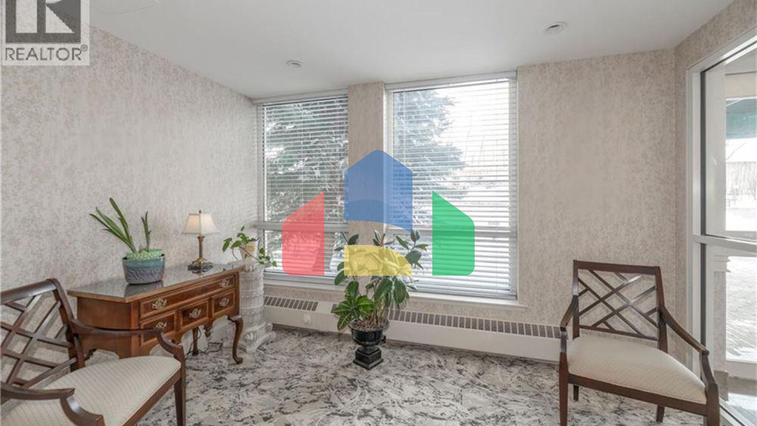 Residential - Condo/Apartment - Mississauga, Canada - Canada