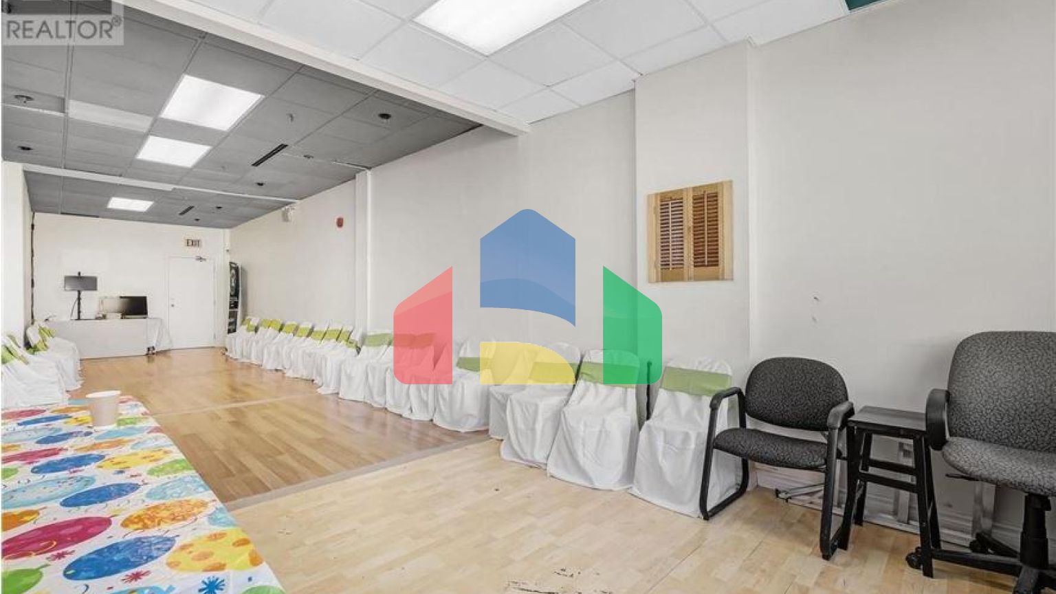 Commercial - Commercial/Retail - Mississauga, Canada - Canada