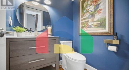 Residential - Townhouse - Mississauga, Canada - Canada