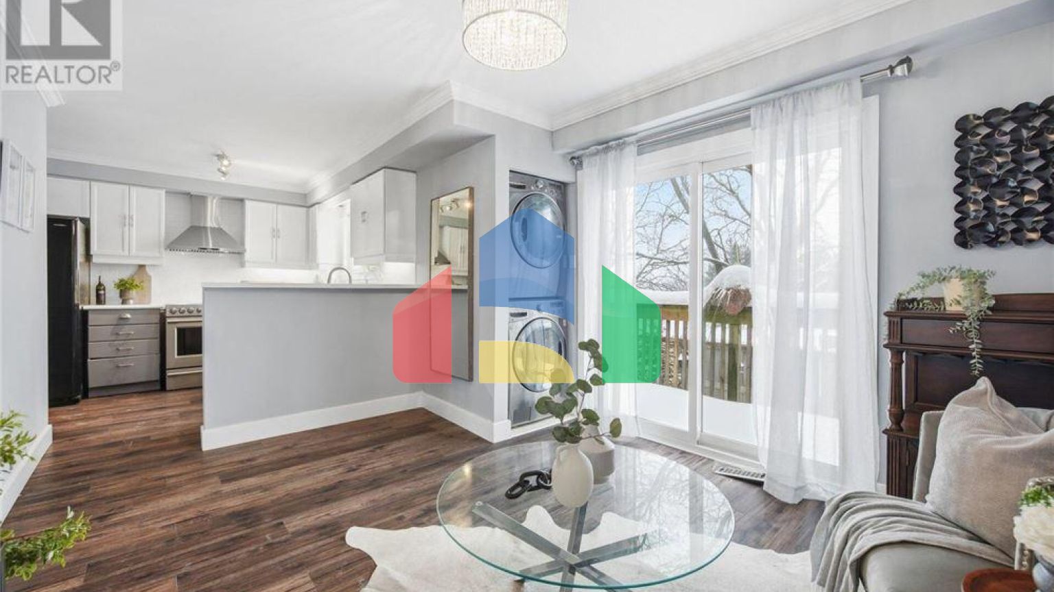 Residential - Townhouse - Mississauga, Canada - Canada