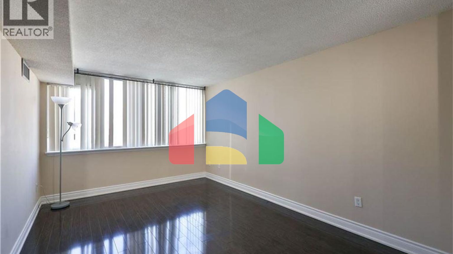 Residential - Condo/Apartment - Mississauga, Canada - Canada