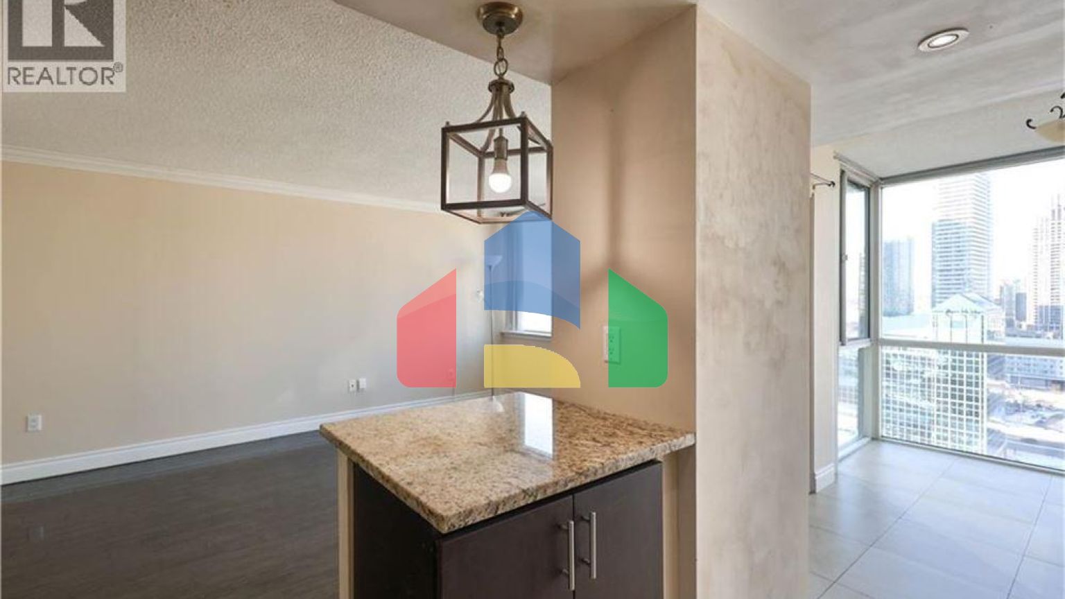 Residential - Condo/Apartment - Mississauga, Canada - Canada