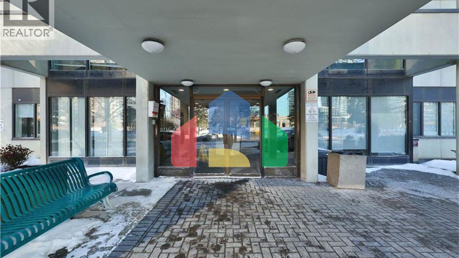 Residential - Condo/Apartment - Mississauga, Canada - Canada