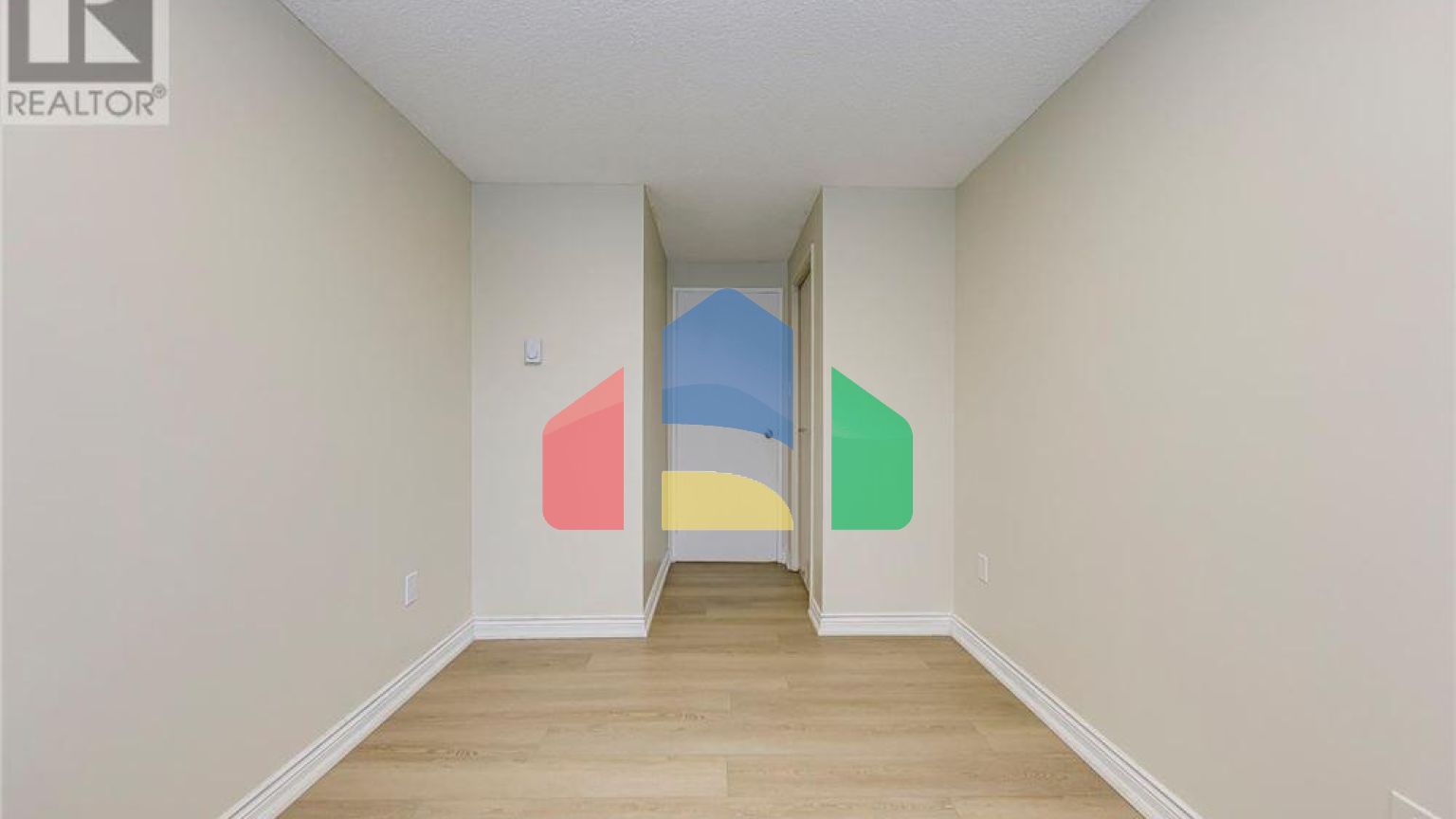 Residential - Townhouse - Mississauga, Canada - Canada