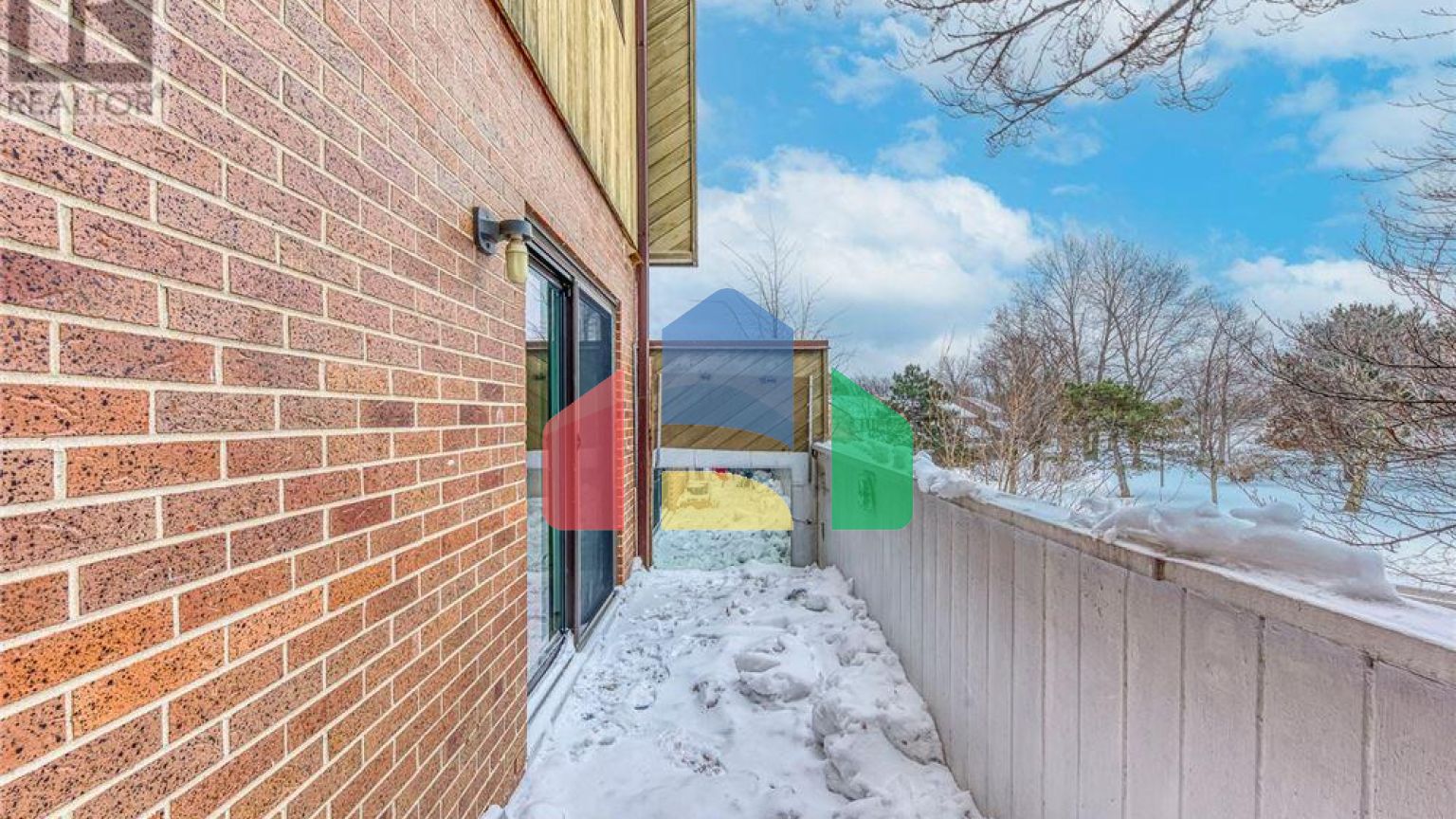 Residential - Townhouse - Mississauga, Canada - Canada