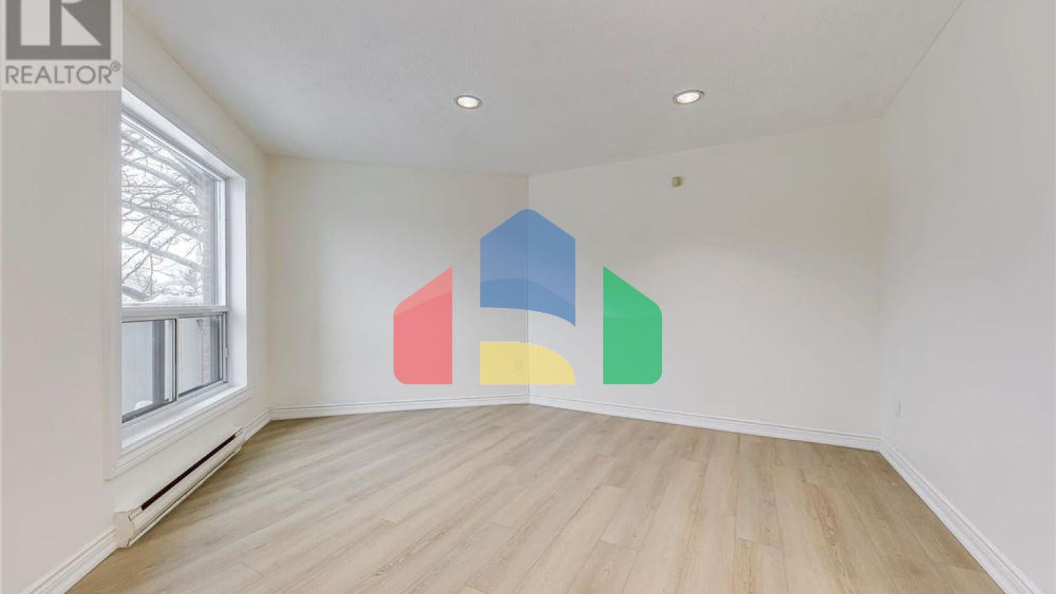 Residential - Townhouse - Mississauga, Canada - Canada