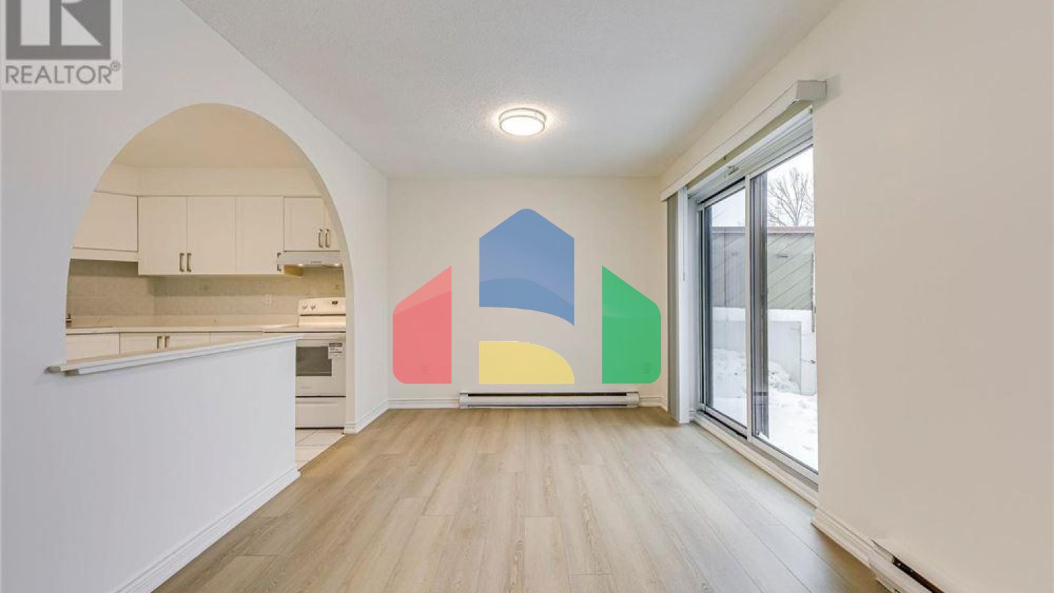 Residential - Townhouse - Mississauga, Canada - Canada