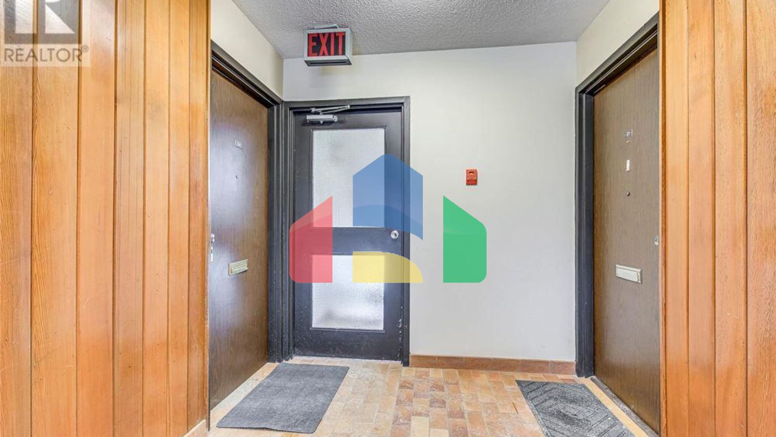 Residential - Townhouse - Mississauga, Canada - Canada