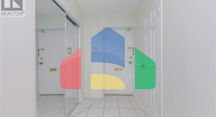 Residential - Townhouse - Mississauga, Canada - Canada