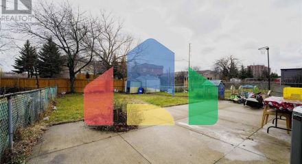 Residential - Single Family Home - Mississauga, Canada - Canada