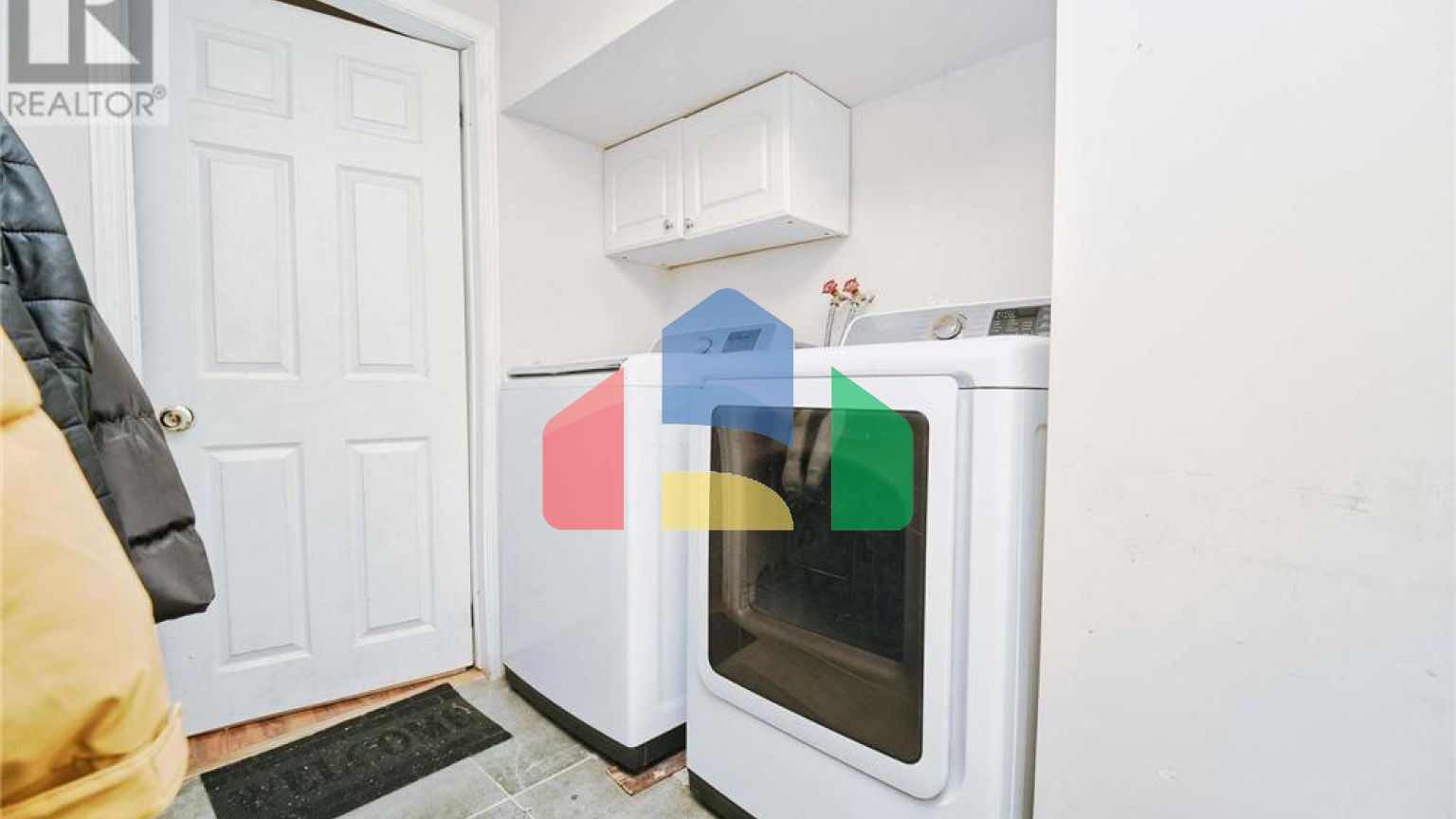 Residential - Single Family Home - Mississauga, Canada - Canada