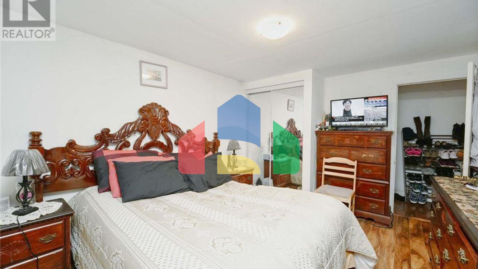 Residential - Single Family Home - Mississauga, Canada - Canada